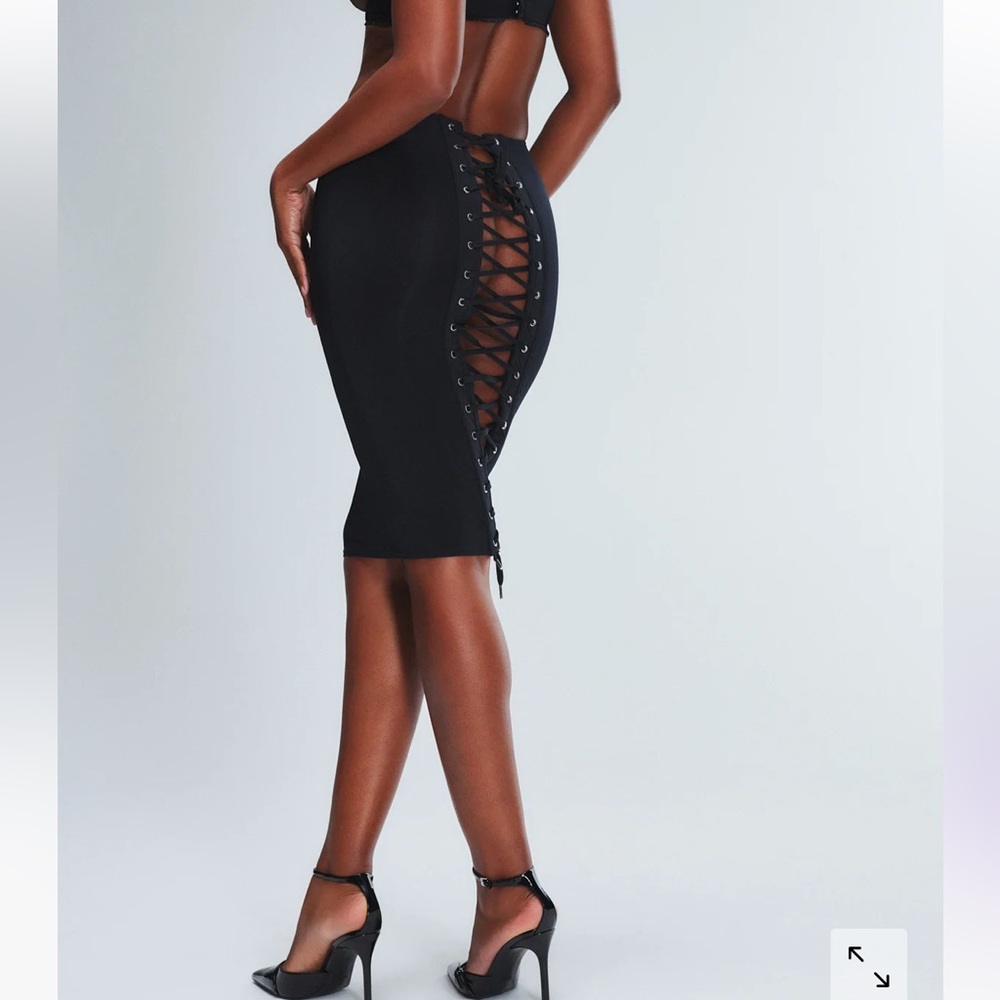 Savage X Fenty Black Caviar LOVELINE SATIN MIDI SKIRT